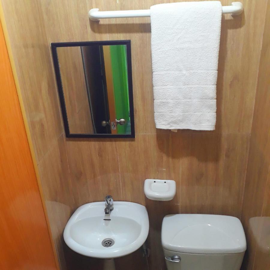 Archie'S Budget Twin Room Rental 산 비센테 외부 사진
